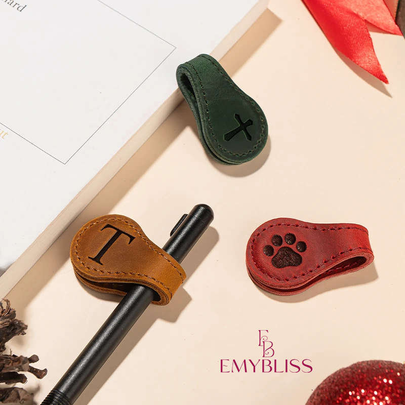 TimelessMark - Personalized Magnetic Leather Bookmark