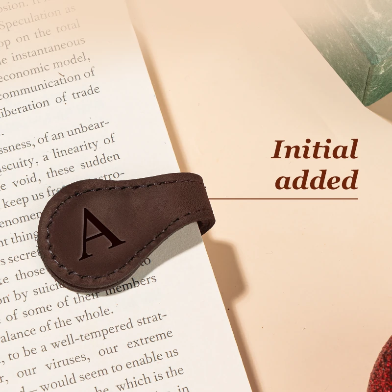 TimelessMark - Personalized Magnetic Leather Bookmark