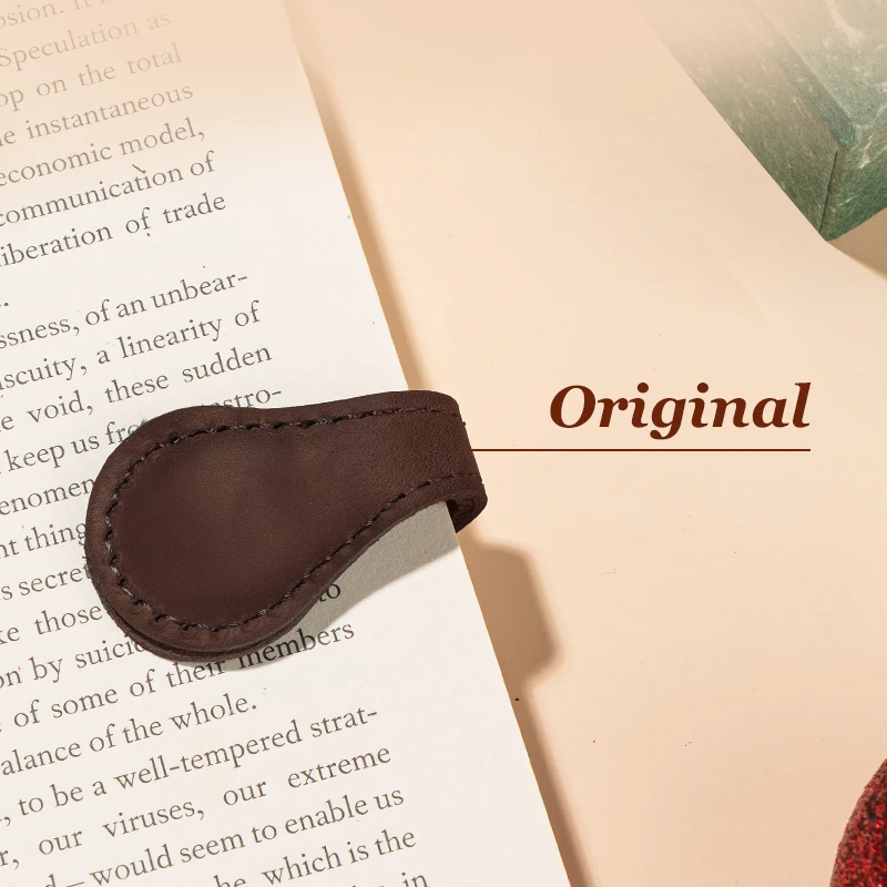 TimelessMark - Personalized Magnetic Leather Bookmark