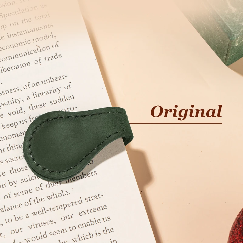 TimelessMark - Personalized Magnetic Leather Bookmark