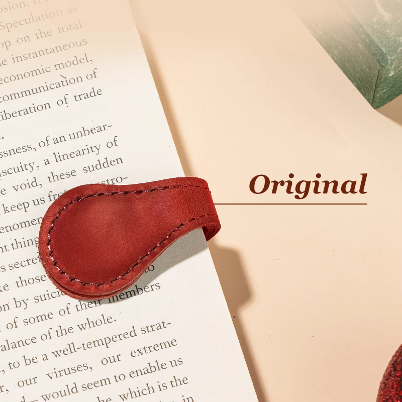 TimelessMark - Personalized Magnetic Leather Bookmark